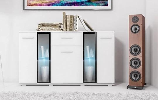 CAROL bílá komoda do obývacího pokoje